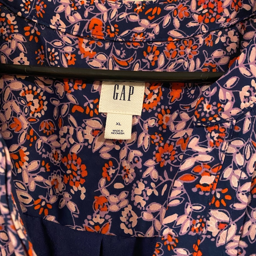 NWOT Gap floral sleeve less dress. Size XL - Picture 2 of 3